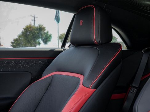 Certified 2025 Rolls-Royce Spectre w/ Spectre Launch Package image 9