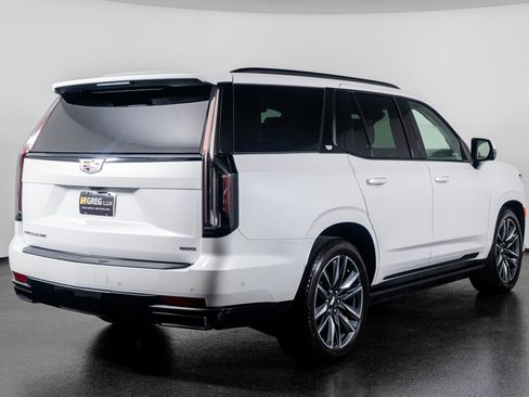 Used 2023 Cadillac Escalade Sport Platinum image 10