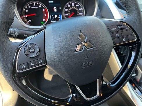 New 2024 Mitsubishi Eclipse Cross SE image 22