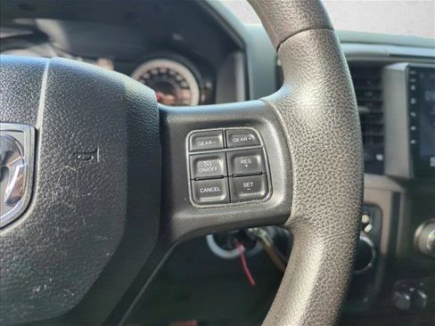 Used 2020 RAM 1500 Express w/ Express Value Package RWD image 15