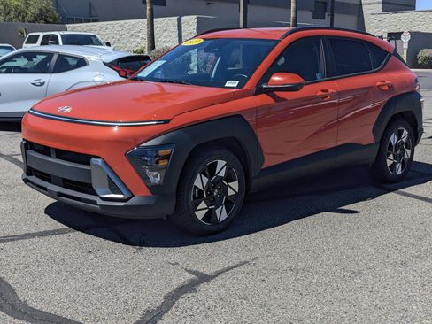 Used 2025 Hyundai Kona SEL FWD image 5
