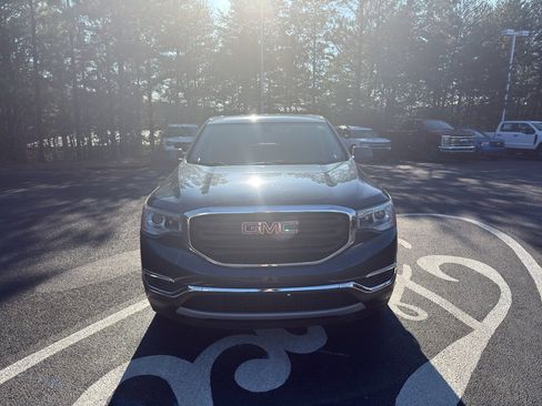 Used 2019 GMC Acadia SLE image 2