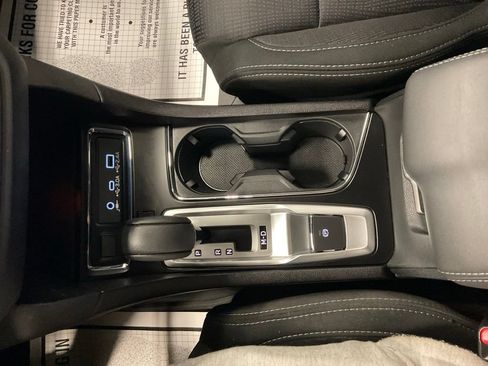 Used 2025 Subaru Ascent Premium AWD/4WD image 16