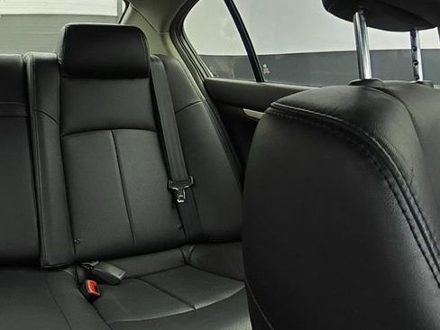 Used 2015 INFINITI Q40 w/ Navigation Package image 23