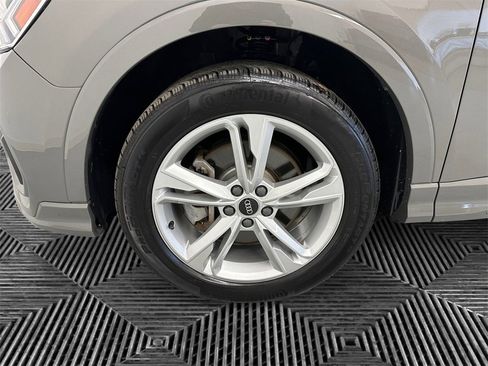 Used 2021 Audi Q3 2.0T Premium Plus w/ Premium Plus Package image 13