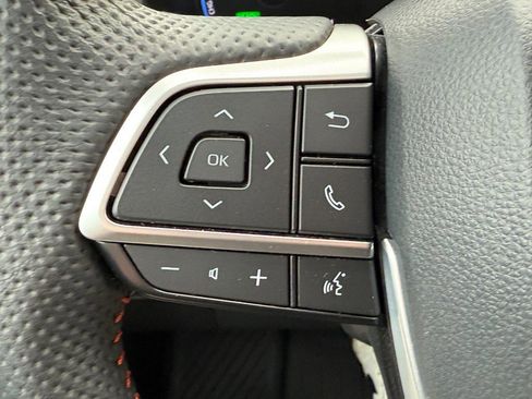 Certified 2024 Toyota Sienna XSE image 18