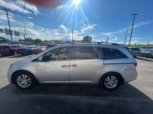 Used 2014 Honda Odyssey EX image 3