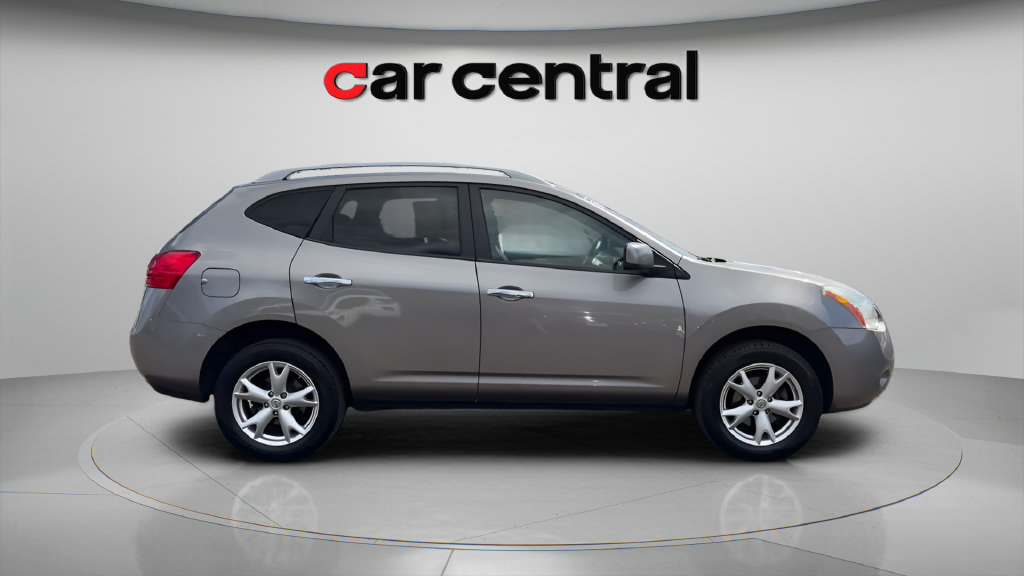 Used 2010 Nissan Rogue SL AWD/4WD image 4
