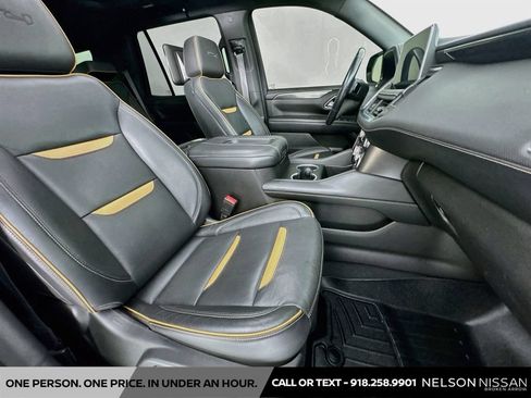 Used 2021 GMC Yukon AT4 w/ AT4 Premium Plus Package AWD/4WD image 32