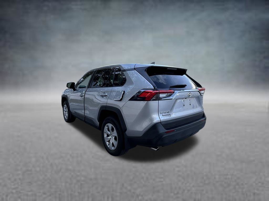 Used 2024 Toyota RAV4 LE FWD image 5