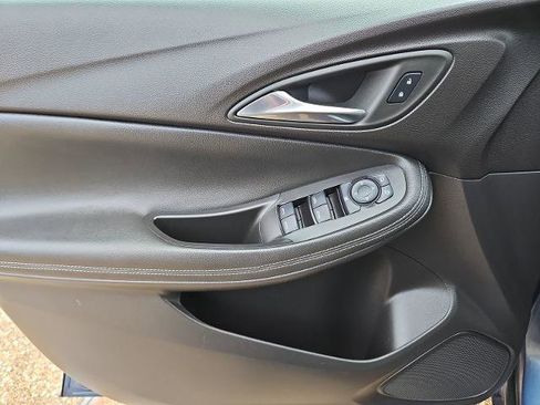 Certified 2025 Buick Encore GX Preferred image 20