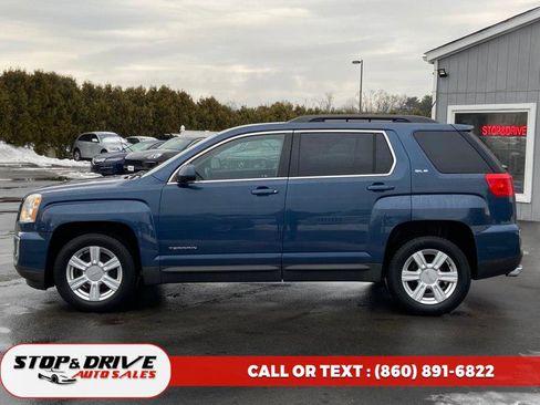 Used 2016 GMC Terrain SLE w/ Convenience Package image 2