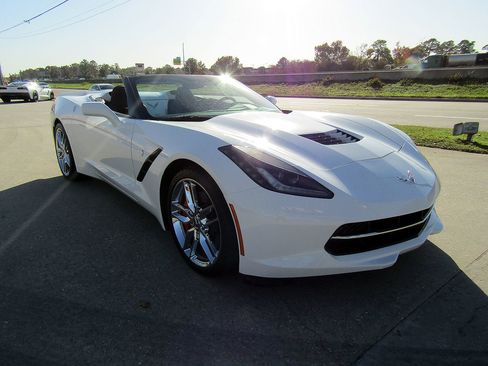 Used 2014 Chevrolet Corvette Stingray Convertible w/ 3LT Preferred Equipment Group image 3