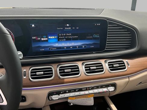 New 2026 Mercedes-Benz GLE 450 4MATIC image 9