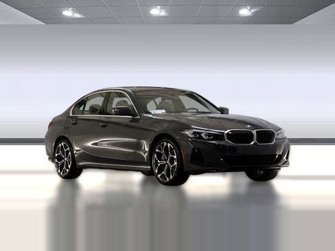 New 2026 BMW 330i Sedan w/ Premium Package image 7