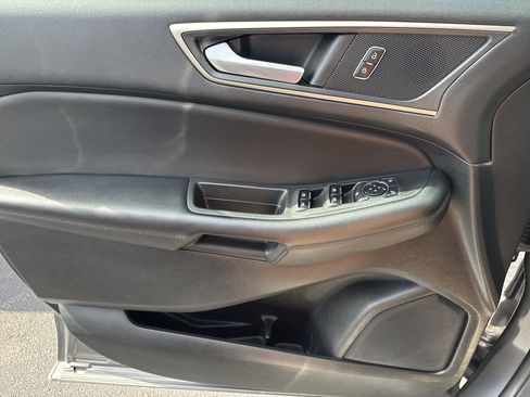 Certified 2024 Ford Edge SEL AWD/4WD image 15