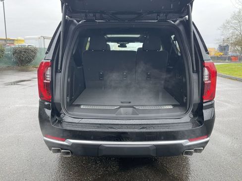New 2026 GMC Yukon XL Denali w/ Sun & Power Step Package image 27