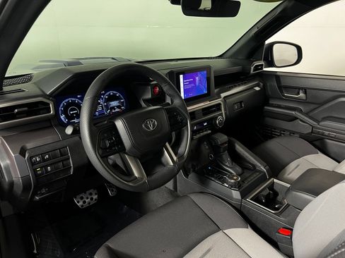 Certified 2025 Toyota Tacoma TRD Sport AWD/4WD image 12