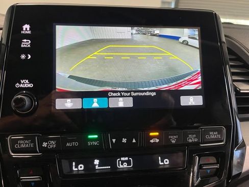 Used 2019 Honda Odyssey EX image 27