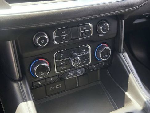 Used 2021 Chevrolet Tahoe Z71 AWD/4WD image 22