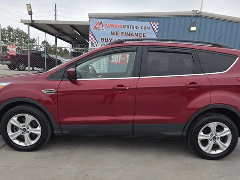 Used 2016 Ford Escape SE w/ SE Leather Comfort Package AWD/4WD image 10
