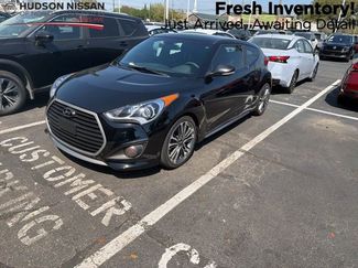 Used 2017 Hyundai Veloster Turbo video 1