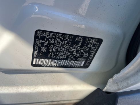 Used 2023 Nissan Rogue SL w/ SL Premium Package image 25