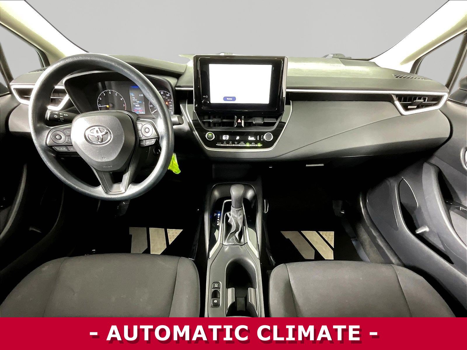 Used 2023 Toyota Corolla LE FWD image 7