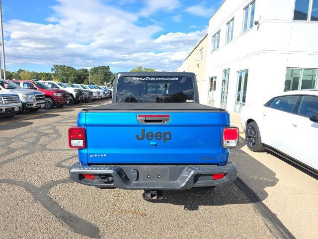 Used 2021 Jeep Gladiator Sport AWD/4WD image 5