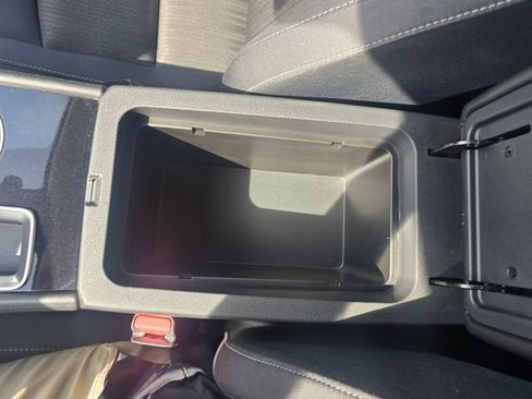 Used 2024 Nissan Altima 2.5 SV FWD image 23
