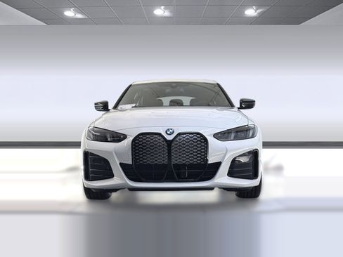 New 2026 BMW i4 eDrive40 w/ M Sport Package image 5