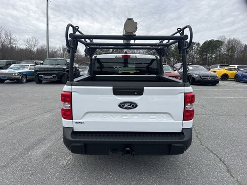 Used 2025 Ford Maverick XLT w/ Equipment Group 302A image 4