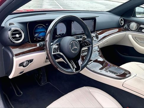 Used 2023 Mercedes-Benz E 350 Sedan image 17