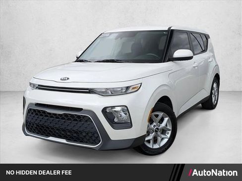 Used 2020 Kia Soul S FWD image 1