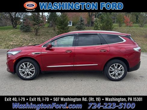 Used 2023 Buick Enclave Essence w/ Experience Buick Package image 1