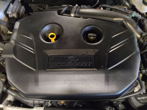 Used 2019 Ford Fusion Titanium FWD image 30