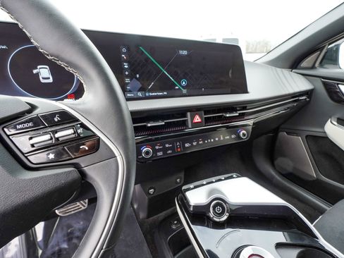 Used 2024 Kia EV6 GT-Line image 20