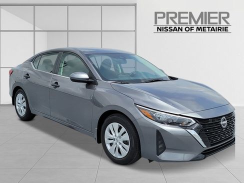 New 2025 Nissan Sentra S image 2