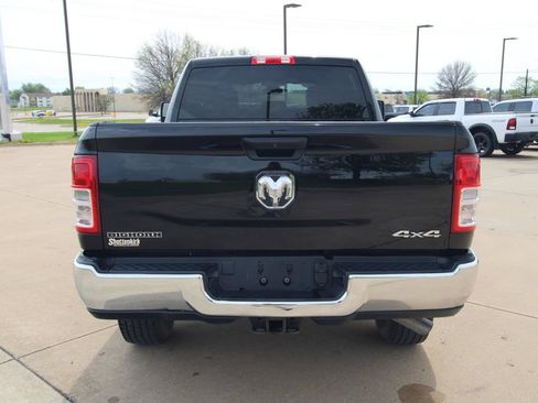Used 2024 RAM 2500 Big Horn AWD/4WD image 13