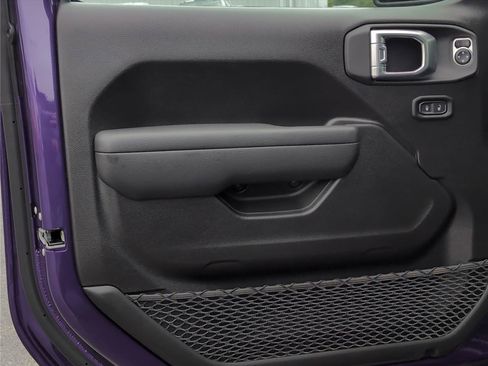 New 2026 Jeep Gladiator Sport AWD/4WD image 18
