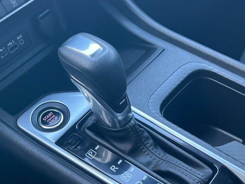 Used 2024 Nissan Sentra SV w/ All-Weather Package FWD image 17