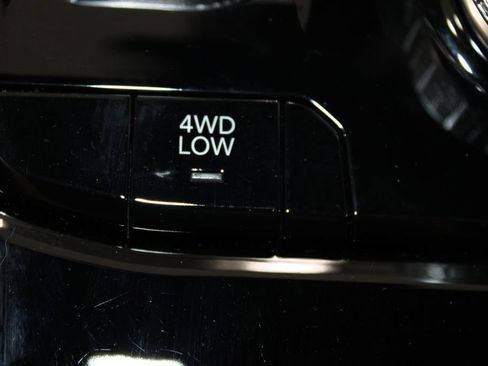 Used 2024 Jeep Grand Cherokee Summit AWD/4WD image 52