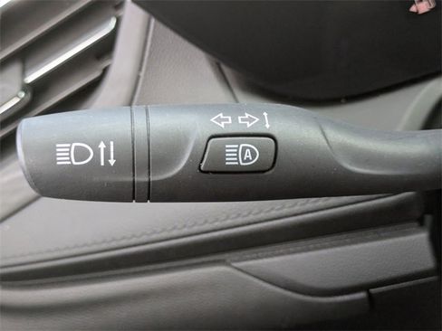 Used 2024 Buick Encore GX Avenir image 26