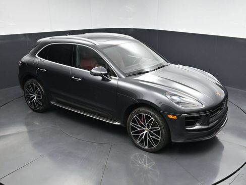 Used 2023 Porsche Macan S AWD/4WD image 20