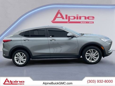 Used 2025 Buick Envista Preferred FWD image 6