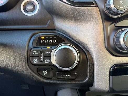 Used 2023 RAM 1500 Big Horn image 13