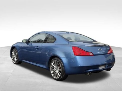 Used 2013 INFINITI G37 x w/ Premium Pkg image 5
