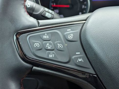 Used 2023 Chevrolet Equinox RS w/ RS Leather Package FWD image 25