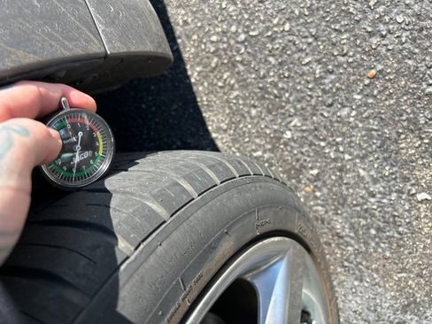 Used 2008 Nissan 350Z Touring image 3