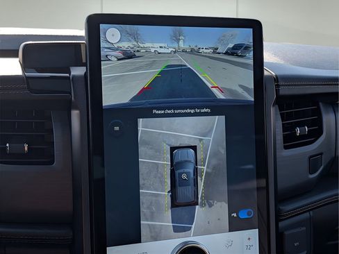 Used 2023 Ford Expedition Platinum image 28